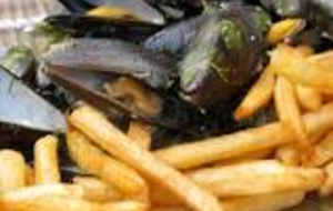 Jeudi de l'hippodrome : repas moules frites le 12 juillet 2018